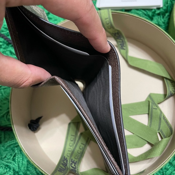Gucci x Palace Wallet - Picture 5 of 5